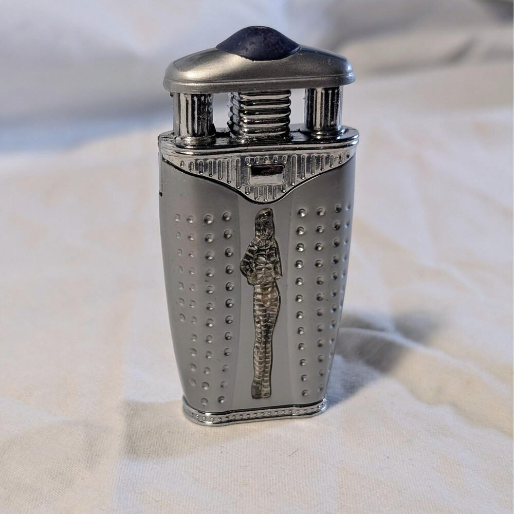Woman Silhouette Figure Refillable Pocket Cool Lighter